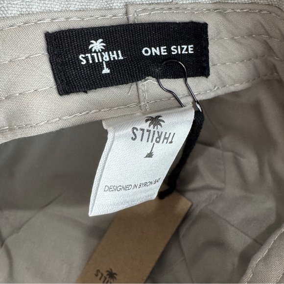 Thrills Minimal Bucket Hat Fog OSFM - Picture 5 of 5